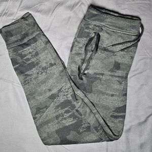 RBX Men's Green Camo Joggers